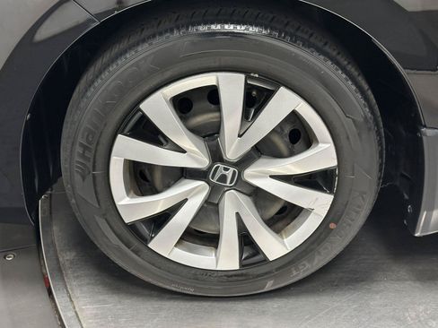 Used 2023 Honda Civic LX image 18