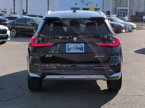 Certified 2024 BMW X1 xDrive28i w/ Convenience Package image 9