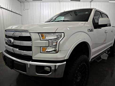 Used 2017 Ford F150 Lariat w/ Equipment Group 501A Mid image 23