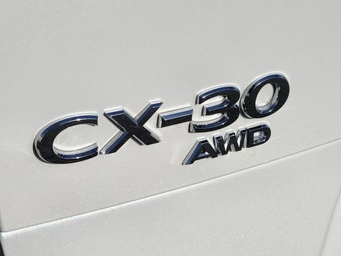 Certified 2025 MAZDA CX-30 AWD 2.5 S w/ Premium Package image 18