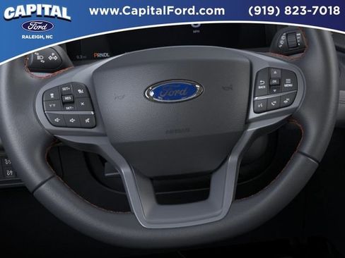 New 2026 Ford Explorer Active w/ Active Comfort Package AWD/4WD image 12