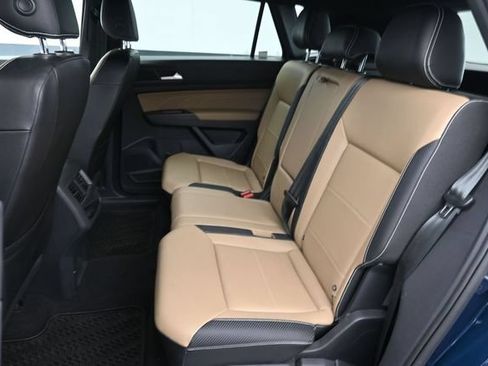 Used 2022 Volkswagen Atlas Cross Sport SE AWD/4WD image 26