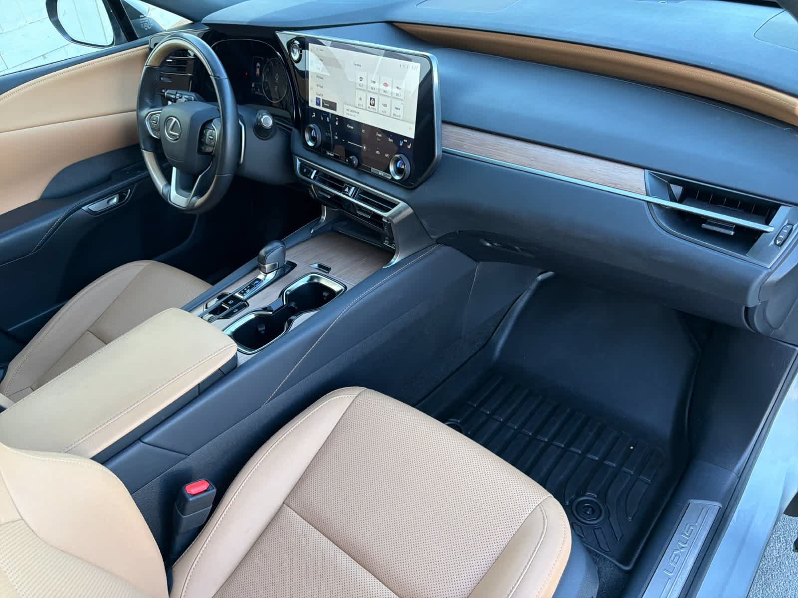 Certified 2024 Lexus RX 350 Premium w/ Cold Area Package FWD image 16