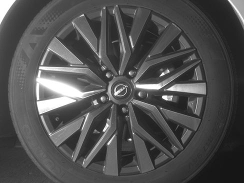 Used 2025 Nissan Altima 2.5 SV FWD image 13