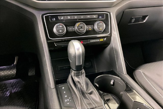 Used 2023 Volkswagen Atlas Cross Sport SE FWD image 8