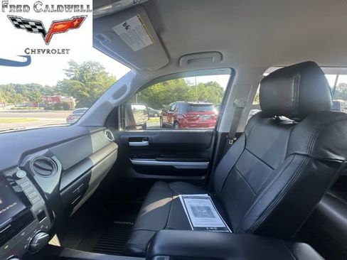 Used 2020 Toyota Tundra SR5 w/ SR5 Upgrade Package RWD image 11
