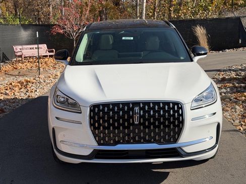 New 2026 Lincoln Corsair Grand Touring image 8