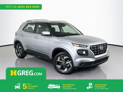 Used 2022 Hyundai Venue SEL
