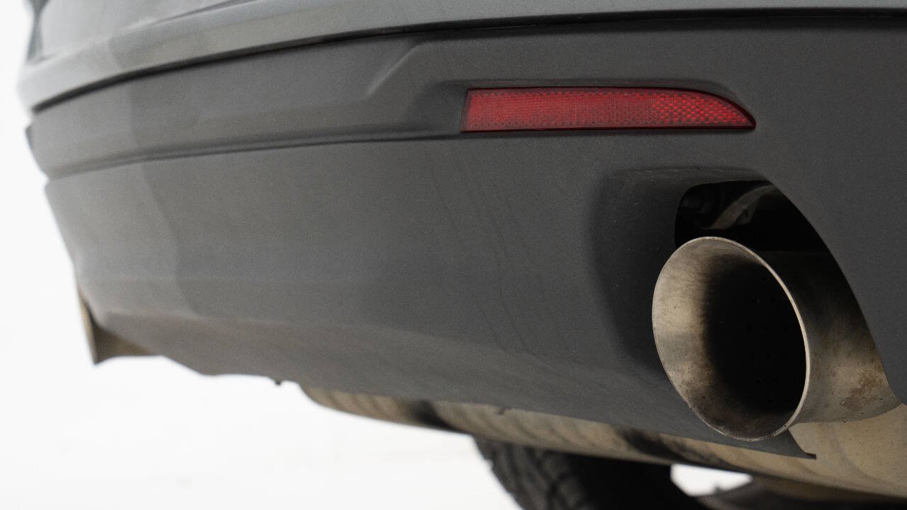 Used 2022 Chevrolet Camaro SS RWD image 17