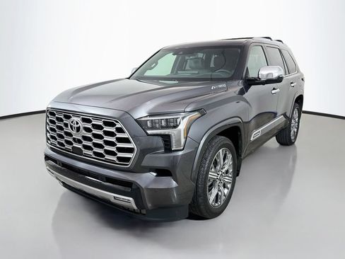 Used 2026 Toyota Sequoia Capstone AWD/4WD image 3