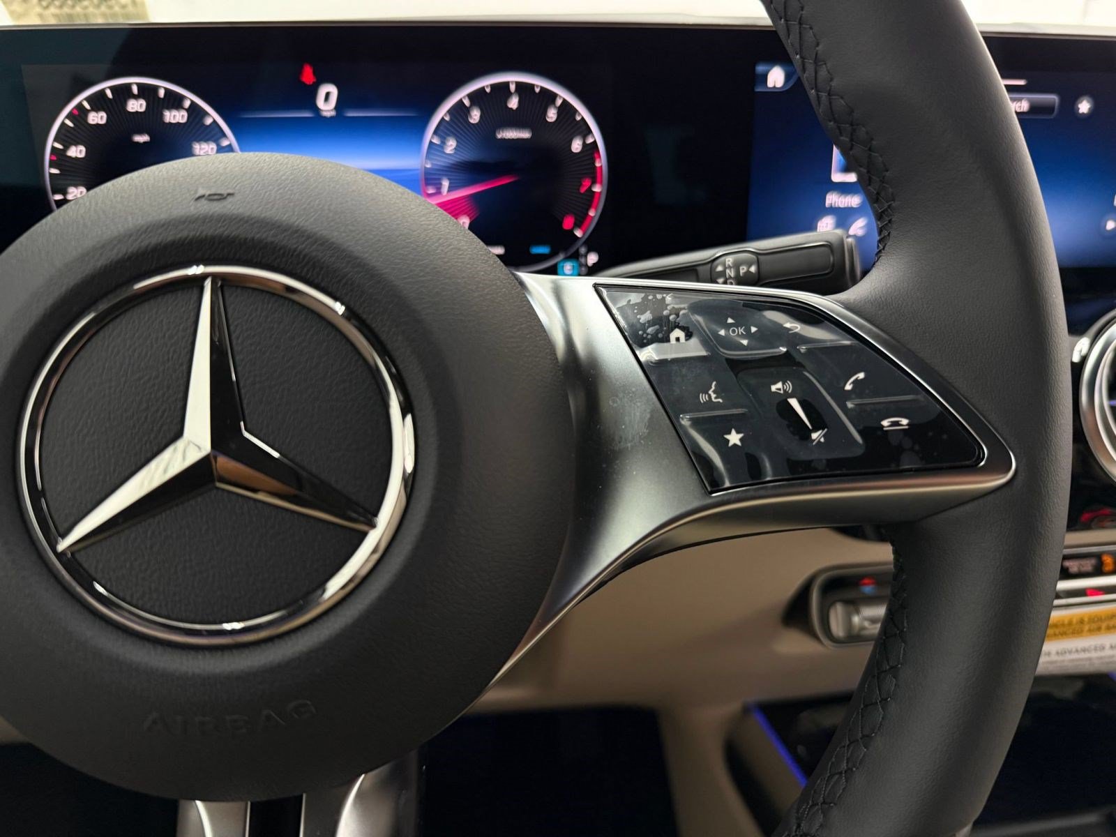 New 2026 Mercedes-Benz GLA 250 image 14