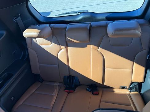 Used 2023 Kia Telluride SX Prestige X-Line image 12