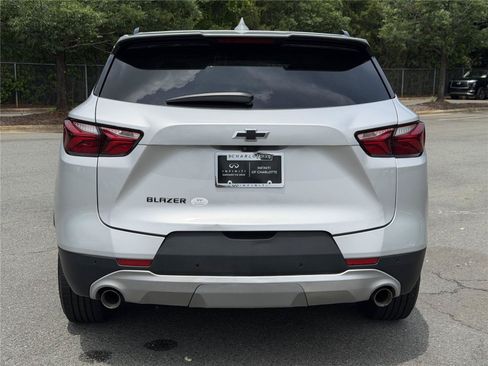 Used 2021 Chevrolet Blazer LT w/ Sound & Technology Package FWD image 31