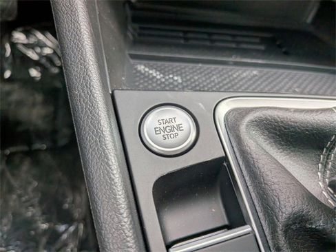 New 2026 Volkswagen Jetta SE image 15