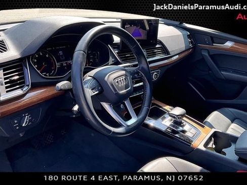 Certified 2023 Audi Q5 2.0T Premium w/ Convenience Package AWD/4WD image 11