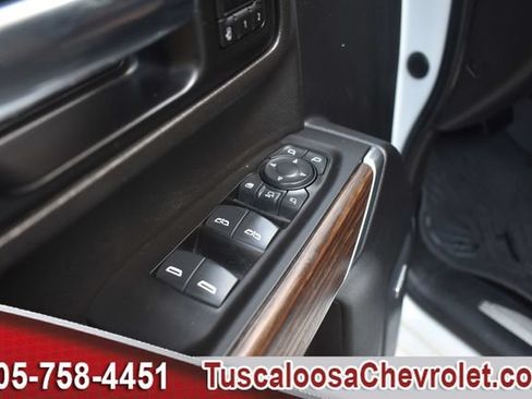 Used 2021 Chevrolet Silverado 2500 High Country w/ Z71 Off-Road Package AWD/4WD image 19