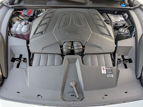 New 2026 Porsche Cayenne S image 28