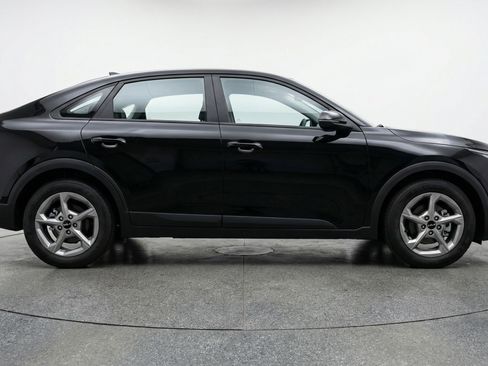 Used 2025 Kia K4 FWD image 11