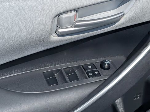 Used 2024 Toyota Corolla SE w/ SE Premium Package FWD image 20