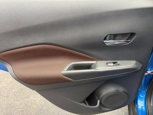 Used 2024 Nissan Kicks SR FWD image 23