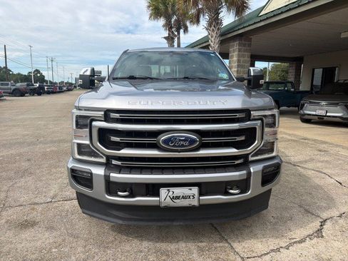Used 2020 Ford F250 Platinum w/ FX4 Off-Road Package AWD/4WD image 10
