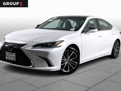 Used 2023 Lexus ES 350 w/ Premium Package