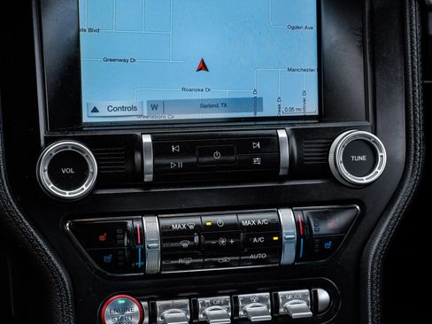 Used 2019 Ford Mustang Premium w/ Black Accent Package RWD image 29