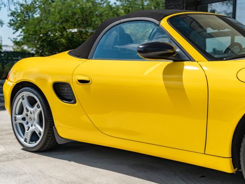 Used 1998 Porsche Boxster RWD image 14