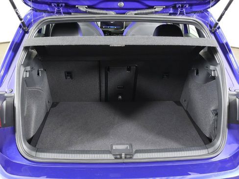 Used 2025 Volkswagen Golf R Black Edition image 23