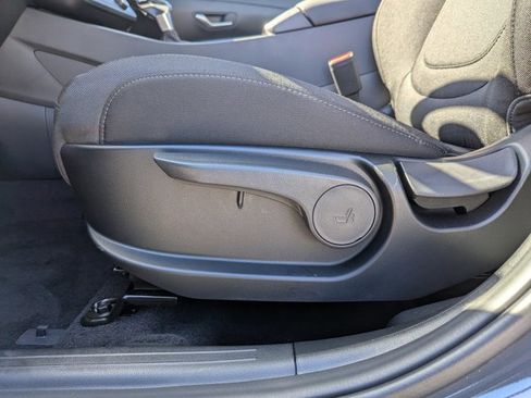 New 2026 Hyundai Tucson SE image 11