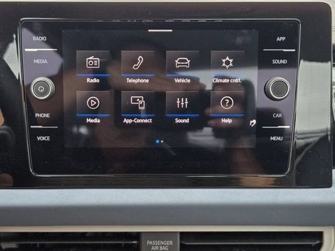 New 2026 Volkswagen Jetta SE FWD image 14