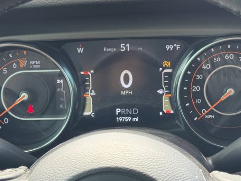 Used 2022 Jeep Wrangler Sport AWD/4WD image 14