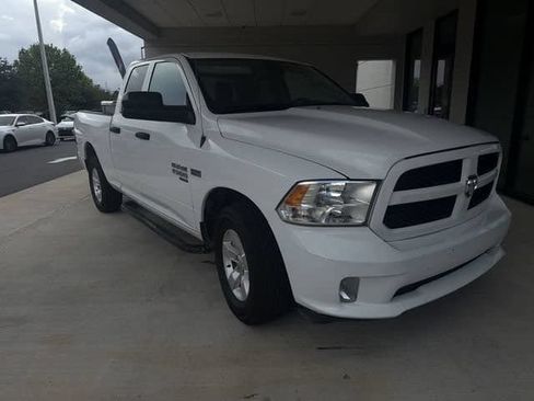Used 2023 RAM 1500 Express AWD/4WD image 12