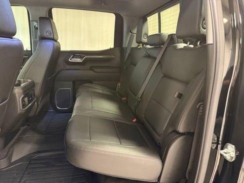 Used 2023 GMC Sierra 1500 SLT w/ SLT Premium Package image 25