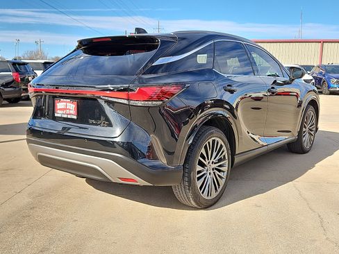 Used 2025 Lexus RX 450h Luxury w/ Convenience Package image 4