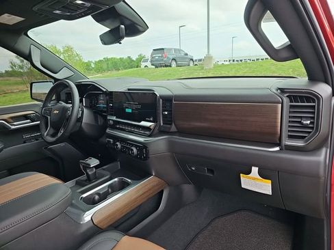 New 2026 Chevrolet Silverado 1500 High Country w/ Technology Package AWD/4WD image 30