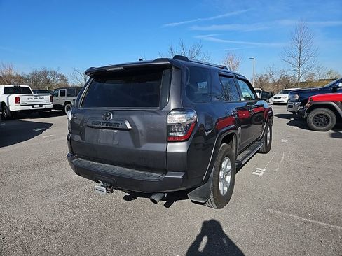 Used 2019 Toyota 4Runner SR5 image 7
