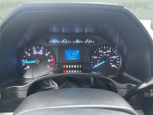 Used 2020 Ford F250 XL w/ Power Equipment Group image 19