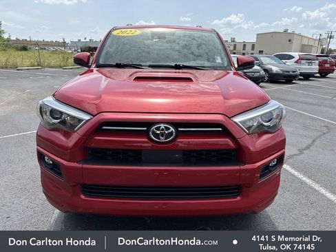 Used 2022 Toyota 4Runner TRD Sport AWD/4WD image 2