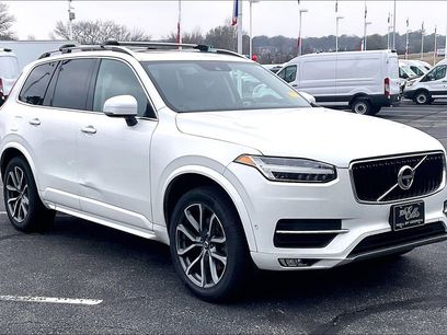 Used 2017 Volvo XC90 T6 Momentum w/ Vision Package