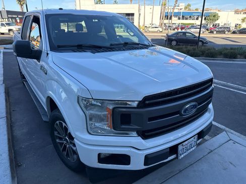 Used 2018 Ford F150 XLT w/ Equipment Group 302A Luxury RWD image 7