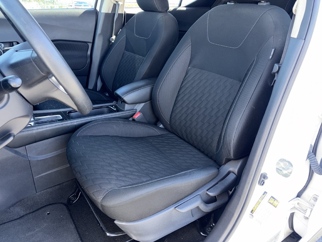 Certified 2023 Nissan Kicks SV FWD image 23