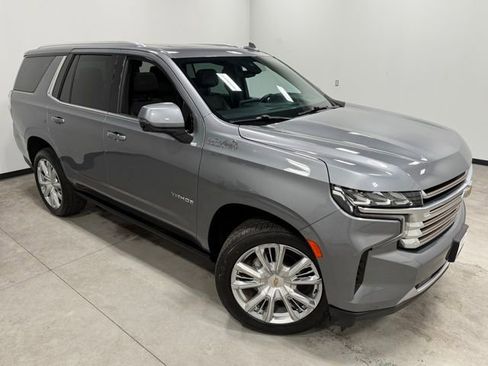 Used 2021 Chevrolet Tahoe High Country w/ Premium Package image 43