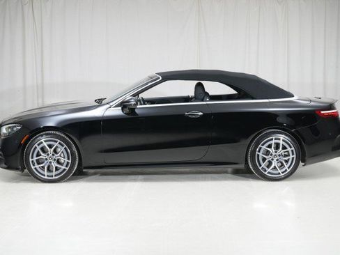 Used 2023 Mercedes-Benz E 450 4MATIC Cabriolet image 4