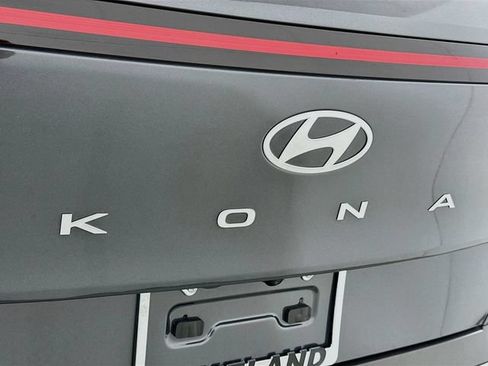 Used 2024 Hyundai Kona SEL FWD image 27