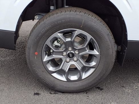 New 2025 Ford Maverick XLT w/ XLT Luxury Package image 11