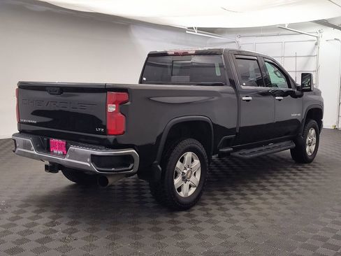 Used 2021 Chevrolet Silverado 3500 LTZ w/ LTZ Plus Package image 7