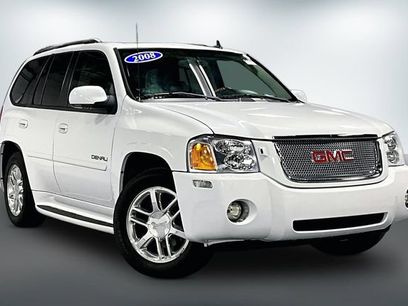 Used 2008 GMC Envoy Denali w/ Sun And 6-Disc Cd Package