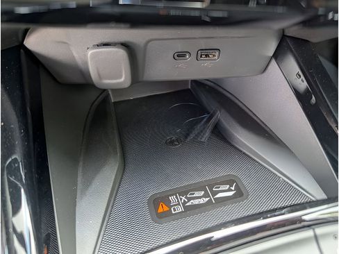 New 2026 Chevrolet Trax ACTIV w/ Sunroof Package FWD image 22