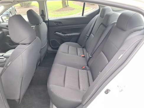 Used 2023 Nissan Altima 2.5 SV image 13